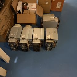 Bitmain S19 Antminer Crypto Miners 