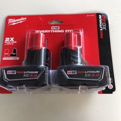 Milwaukee XC3.0 M12  Battry