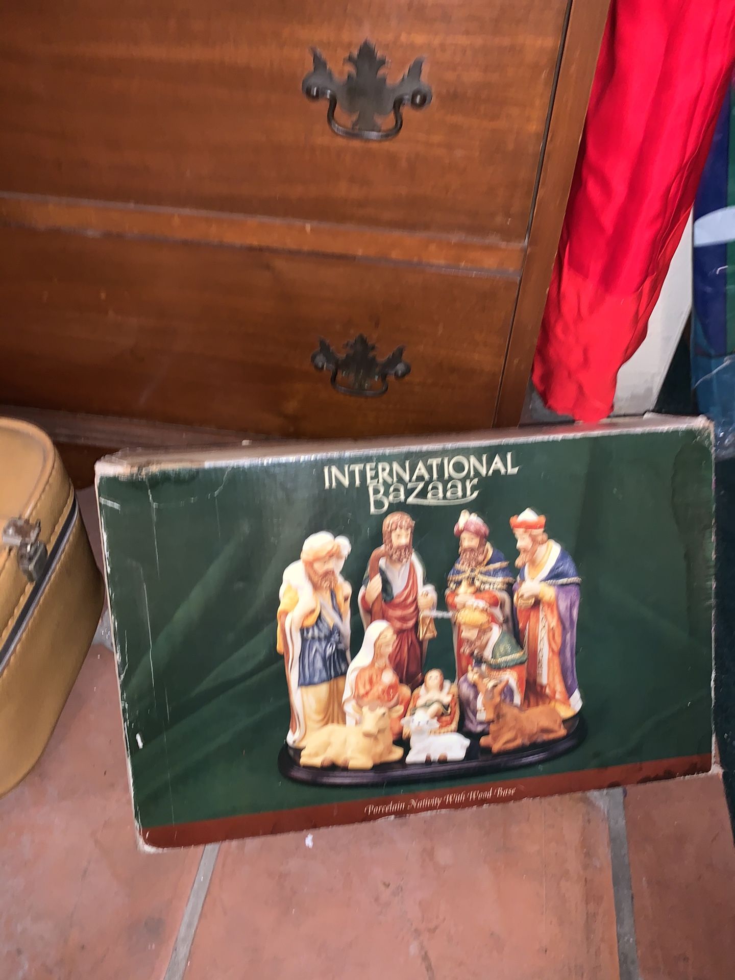 Vintage nativity scene in box