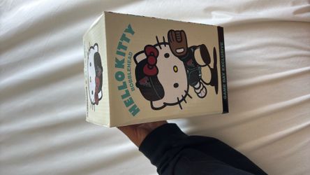 Hello Kitty Dbacks Bobblehead