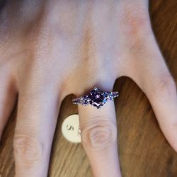 Sterling Silver Ring With Amethyst Gemstones