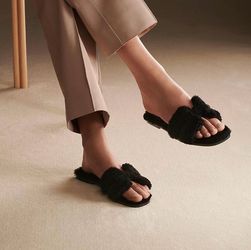 Hermès Oran Teddy Shearling Sandals Black Size 38 EU 212178Z