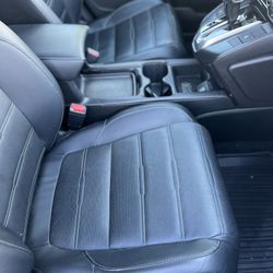 2019 Honda CR-V  73,000 Miles EXL