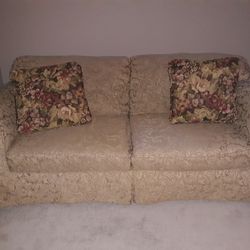 7 1/2 foot long couch