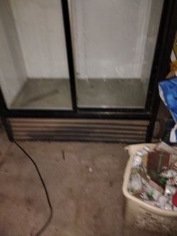 1 door 2 door and three door coolers they all work and have shelves