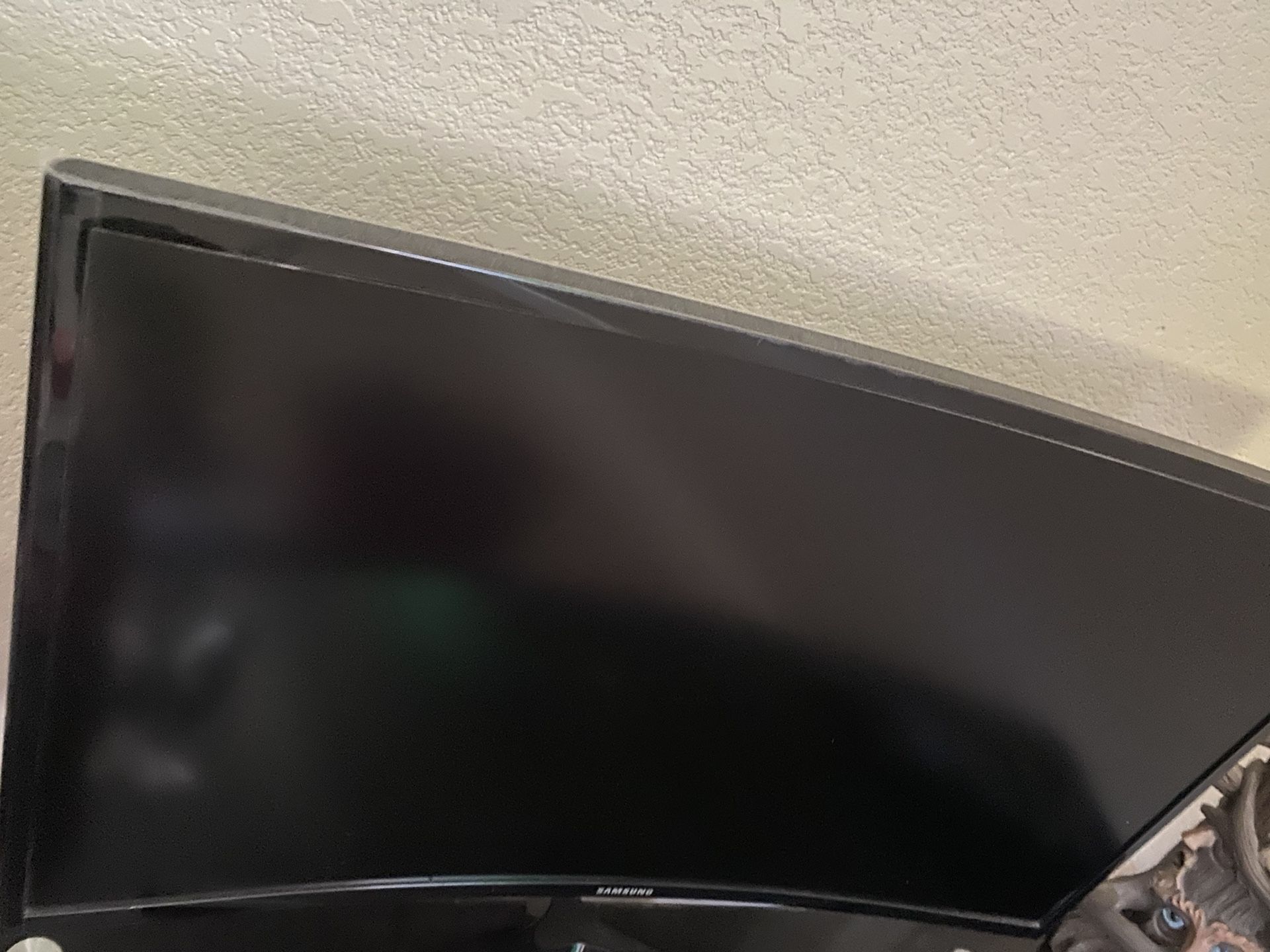27" Samsung Curved LED Monitor