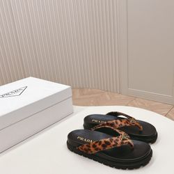 Pr,ada      slipper