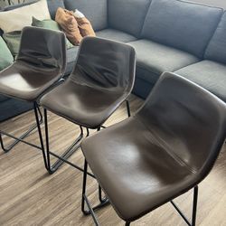 3 Bar Stools