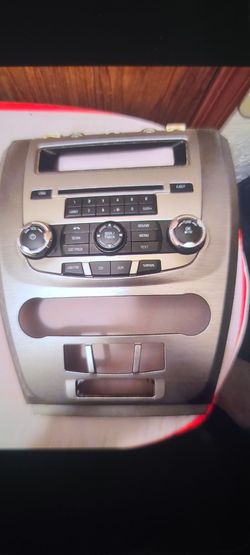 FORD FUSHION FRONT RADIO PANEL (2010-2011-2012) YEAR MODELS