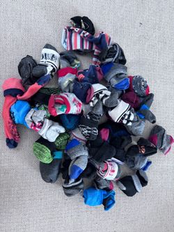 Free Toddler socks sizes 6-10c