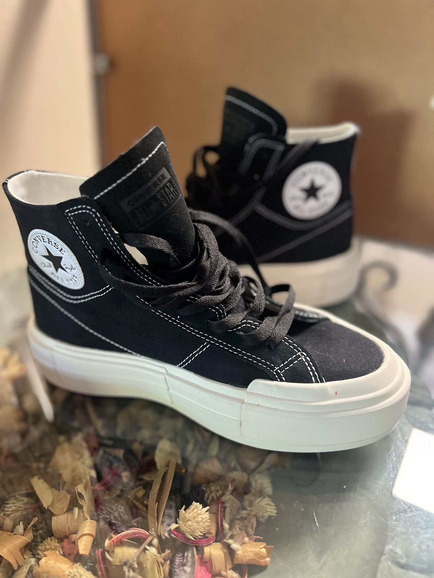 Converse