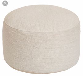Boucle Round Pouf / floor cushion
