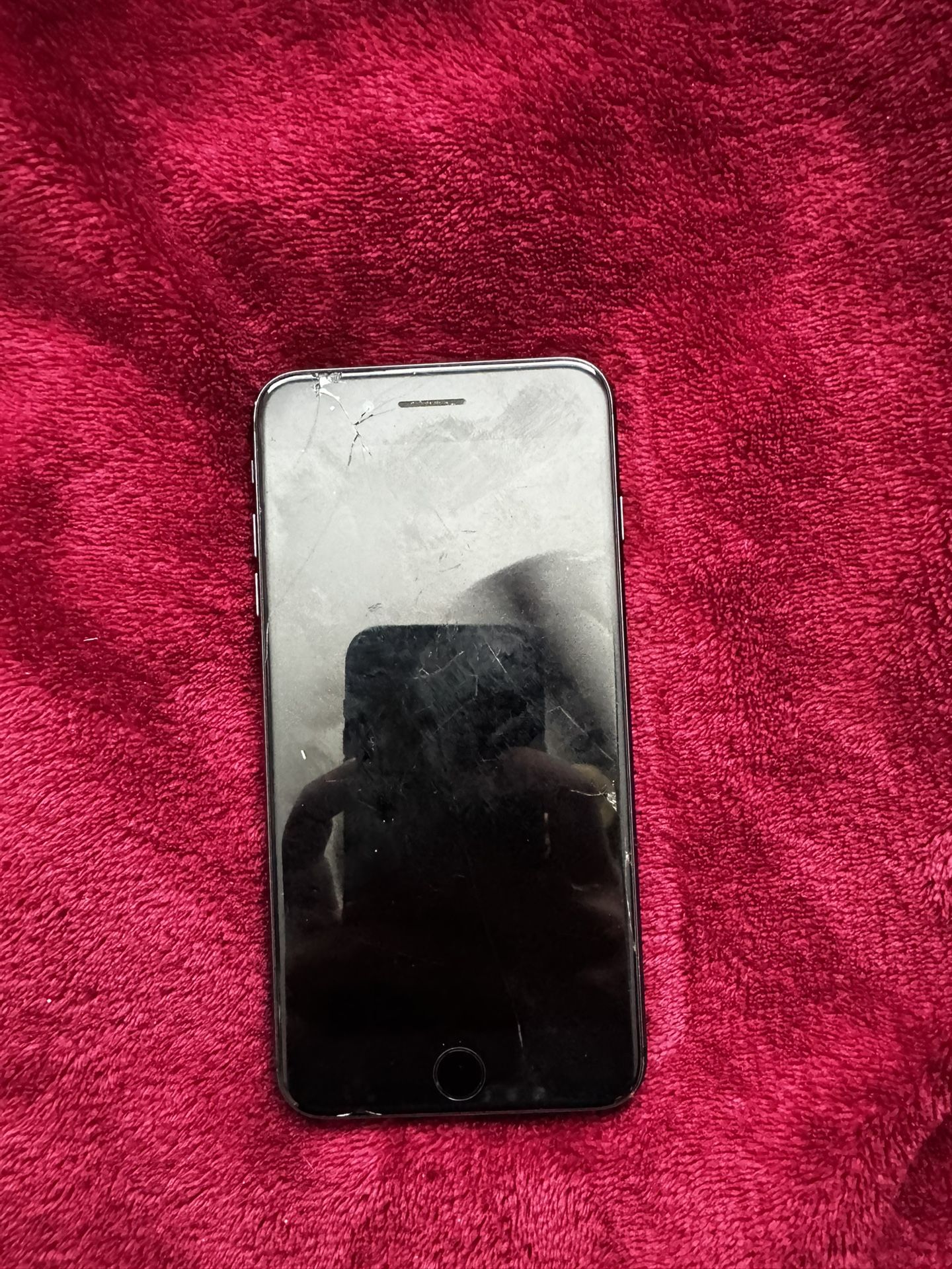 iPhone 8 Plus
