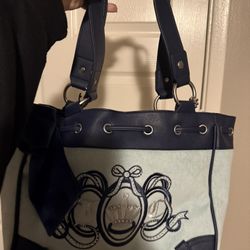 Juicy Blue Daydreamer