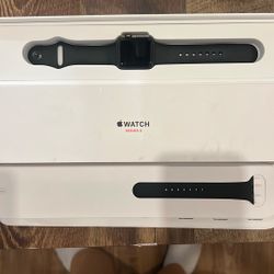 Apple Watch Series 3 + Extra Strap