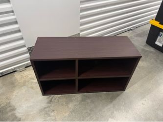 Small media stand