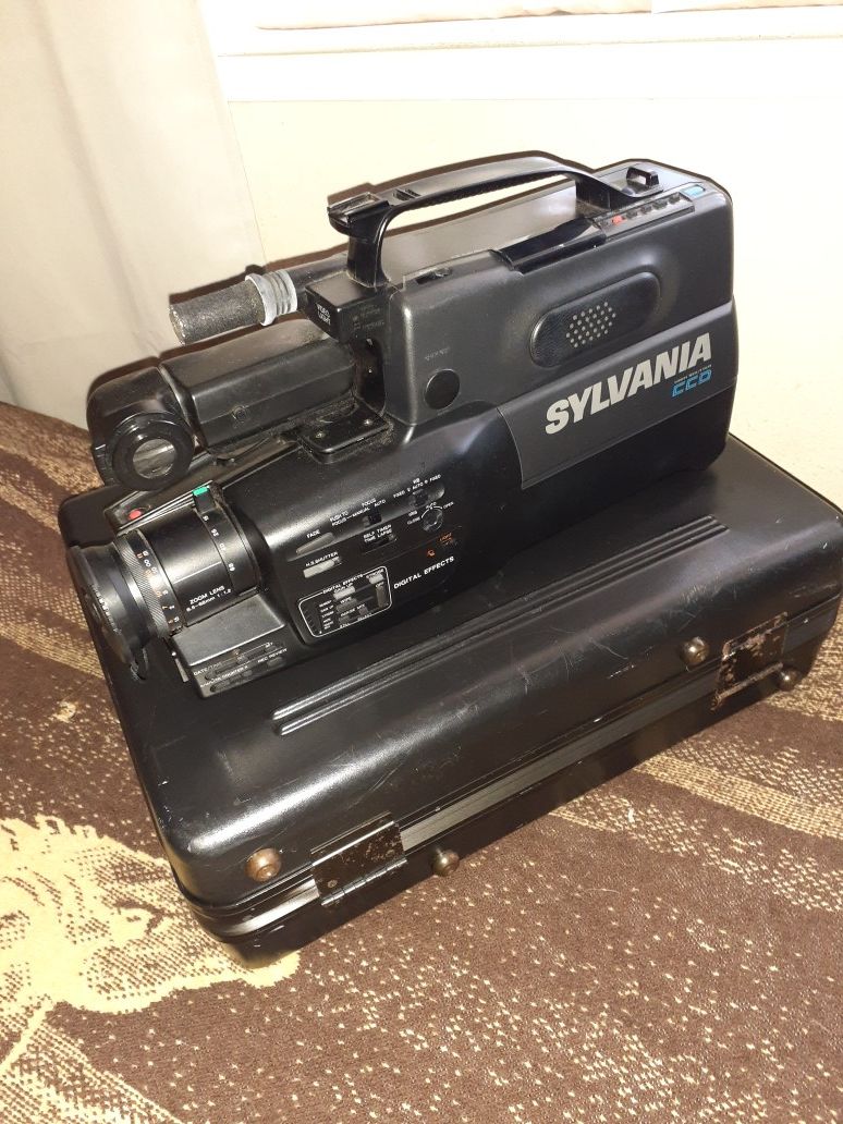 Vintage video camera. Needs new battery