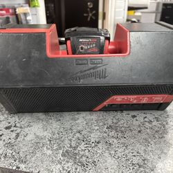 Milwaukee Speaker 