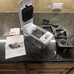 Fullstar Vegetable Chopper Set – Multiple Blades – Excellent Condition