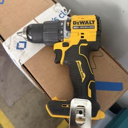 Dewalt 20V Brushless Hammer Drill