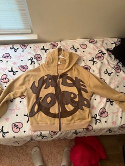 ValeLives Sweatsuit size XL
