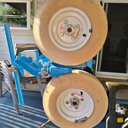 Jug Football Throwing Machine