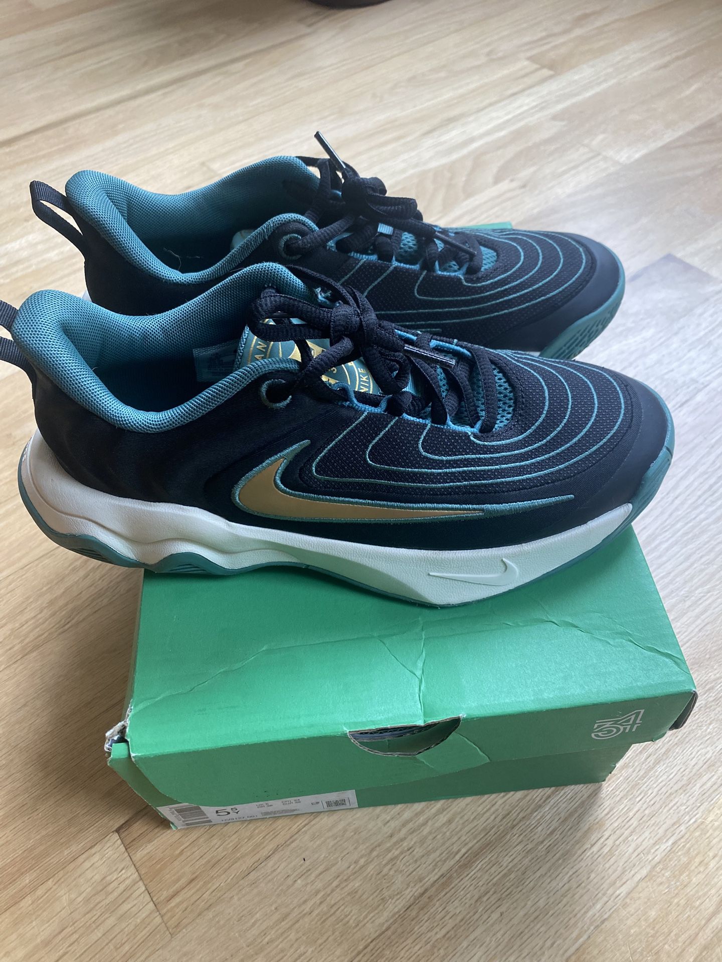 Kids Nike Basketball Shoes