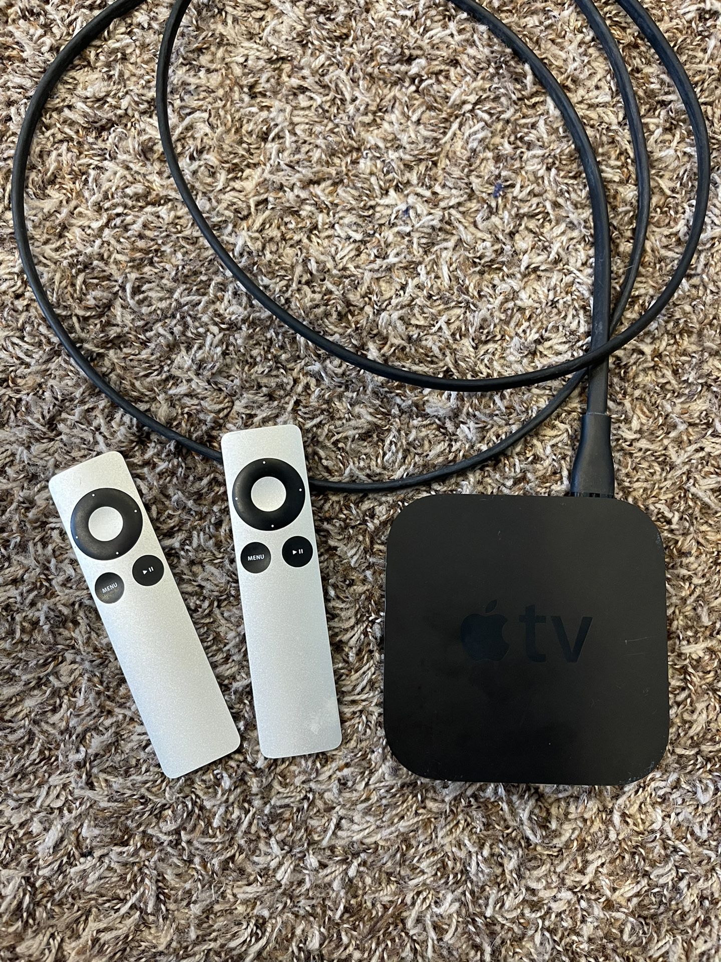 Apple TV + 2 Remotes