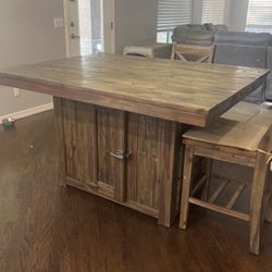 Table With Bar Storage + 4 Chairs