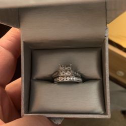 14k White Gold Princess Cut Wedding Ring