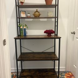 Butler Pantry Shelves