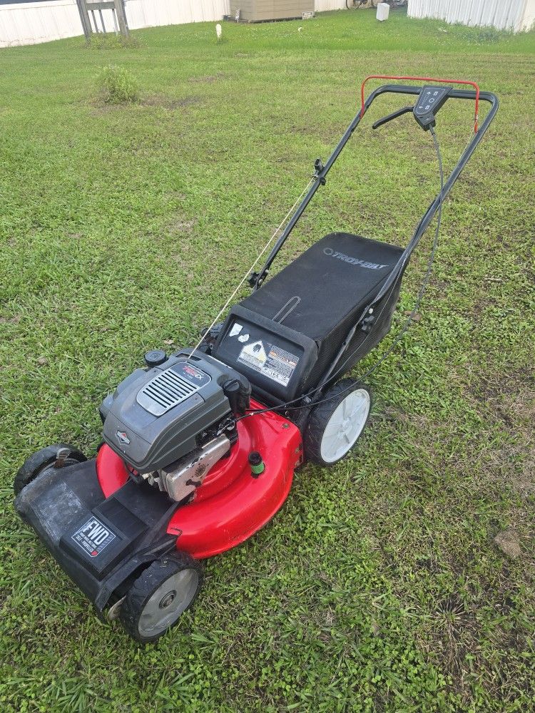 Snapper 21" Self-propelled Lawn Mower