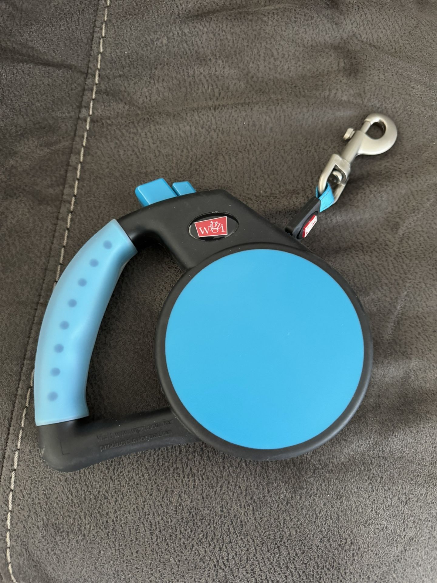 Retractable Leash $15
