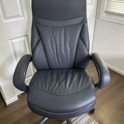 Shaquille O’Neal Maximos Big & Tall Ergonomic Vegan Leather High-Back Executive Office Chair