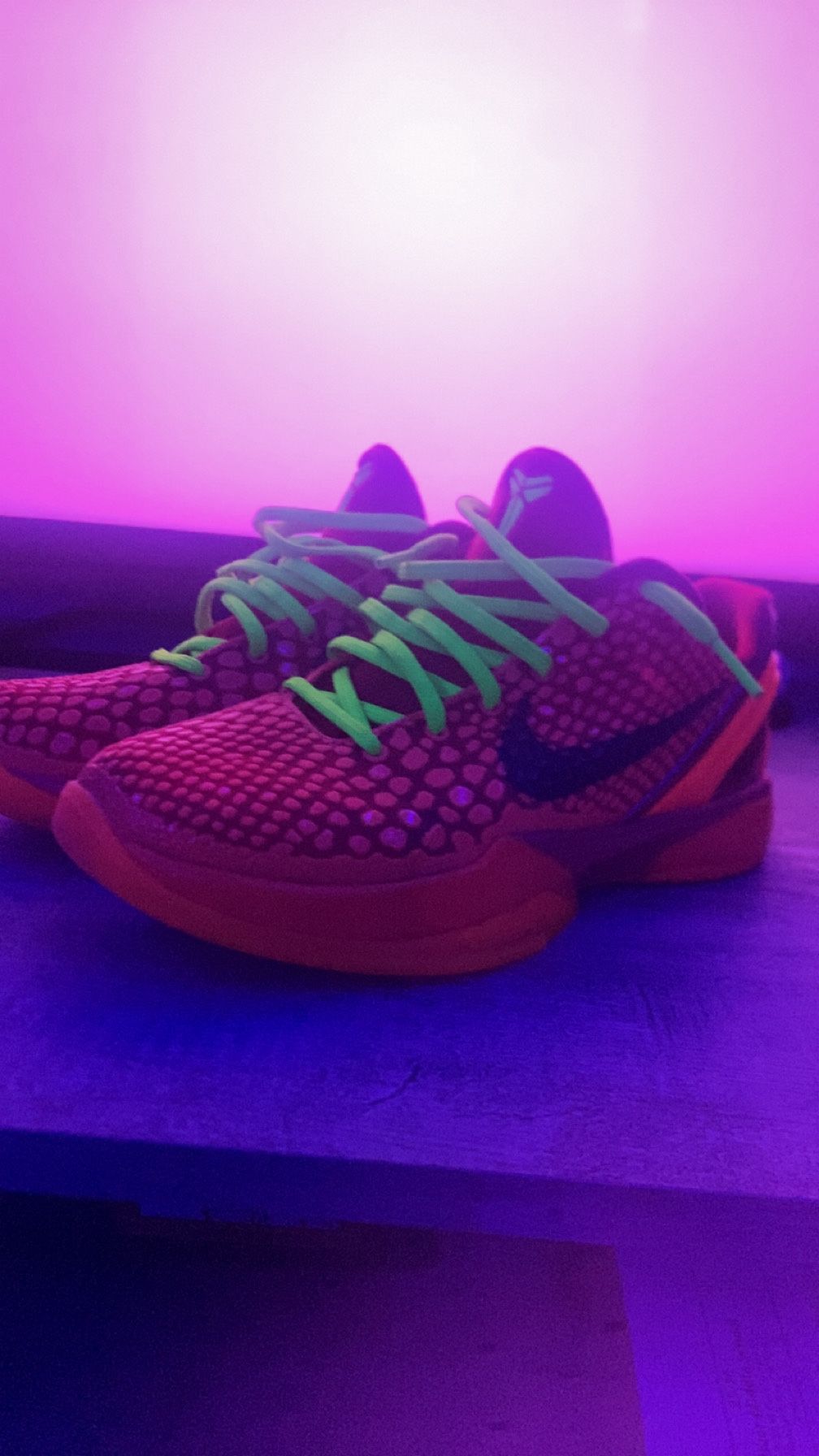 Kobe 6 “reversed Grinches”