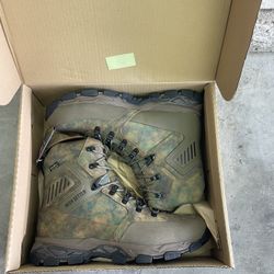 Irish Setter by Red Wing Shoes 2704 Pinnacle Size 12 Men's Waterproof Leather Insulated Field Camo Boot 
