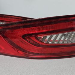Jaguar Xf Saloon 2012-2015 Facelift Rear Light on Body (Driver Side)