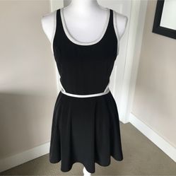 Express Cut-out Dress, S