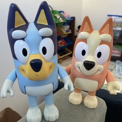 Bluey And Bingo Figures $15