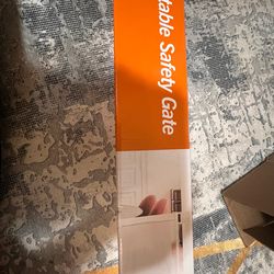 Regalo Fabric Retractable