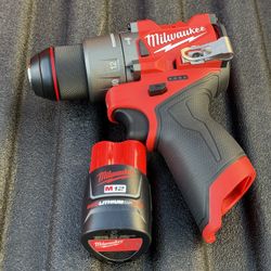 ✅ MILWAUKEE M12 FUEL 1/2” Drill Driver – NUEVO