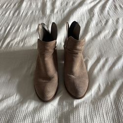 Women’s Steve Madden Size 9 Heels