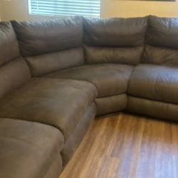 Recliner couch
