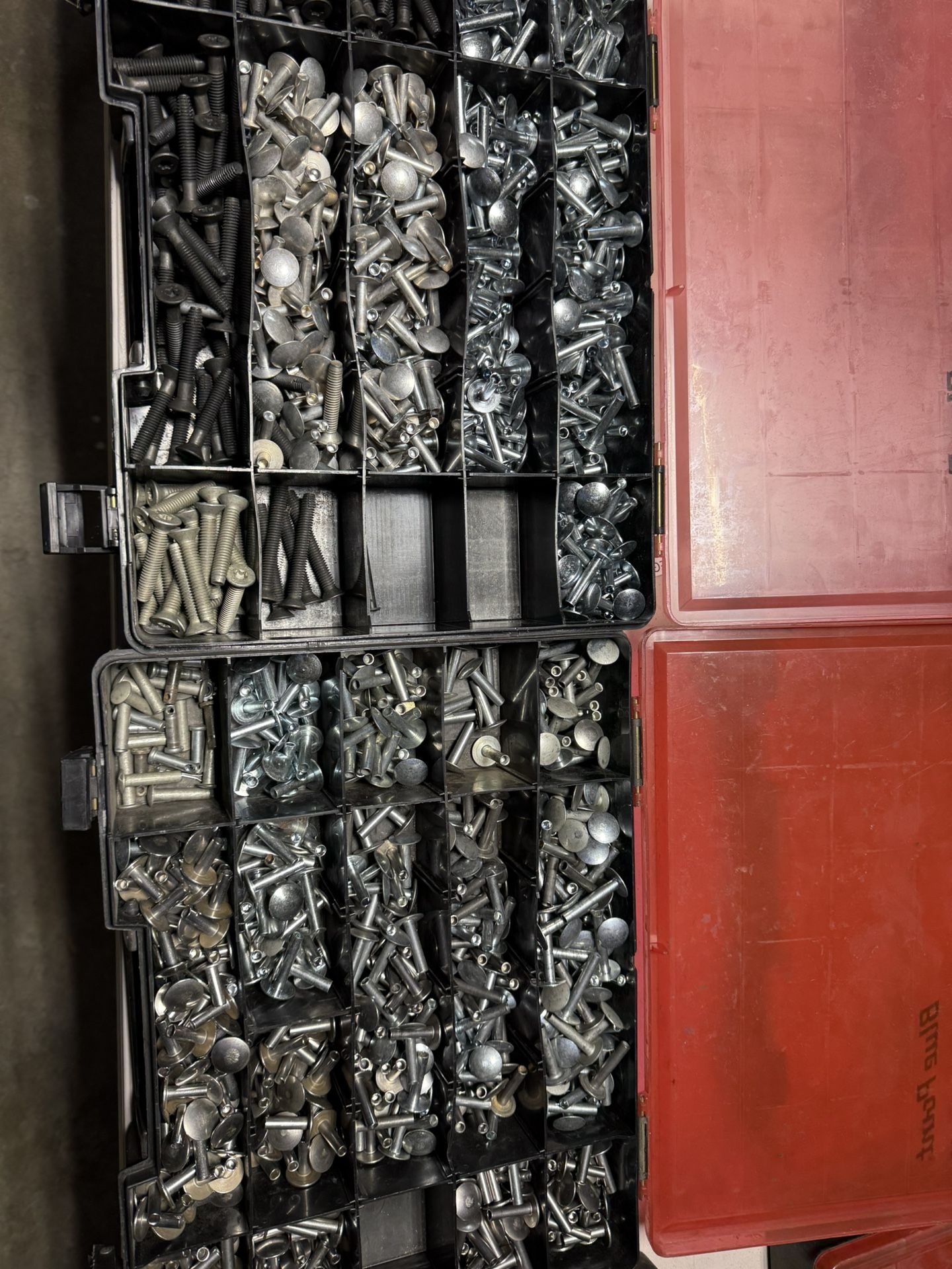 Bucking Rivets Trailer,All Products : American Fashion Style Bags On Sale