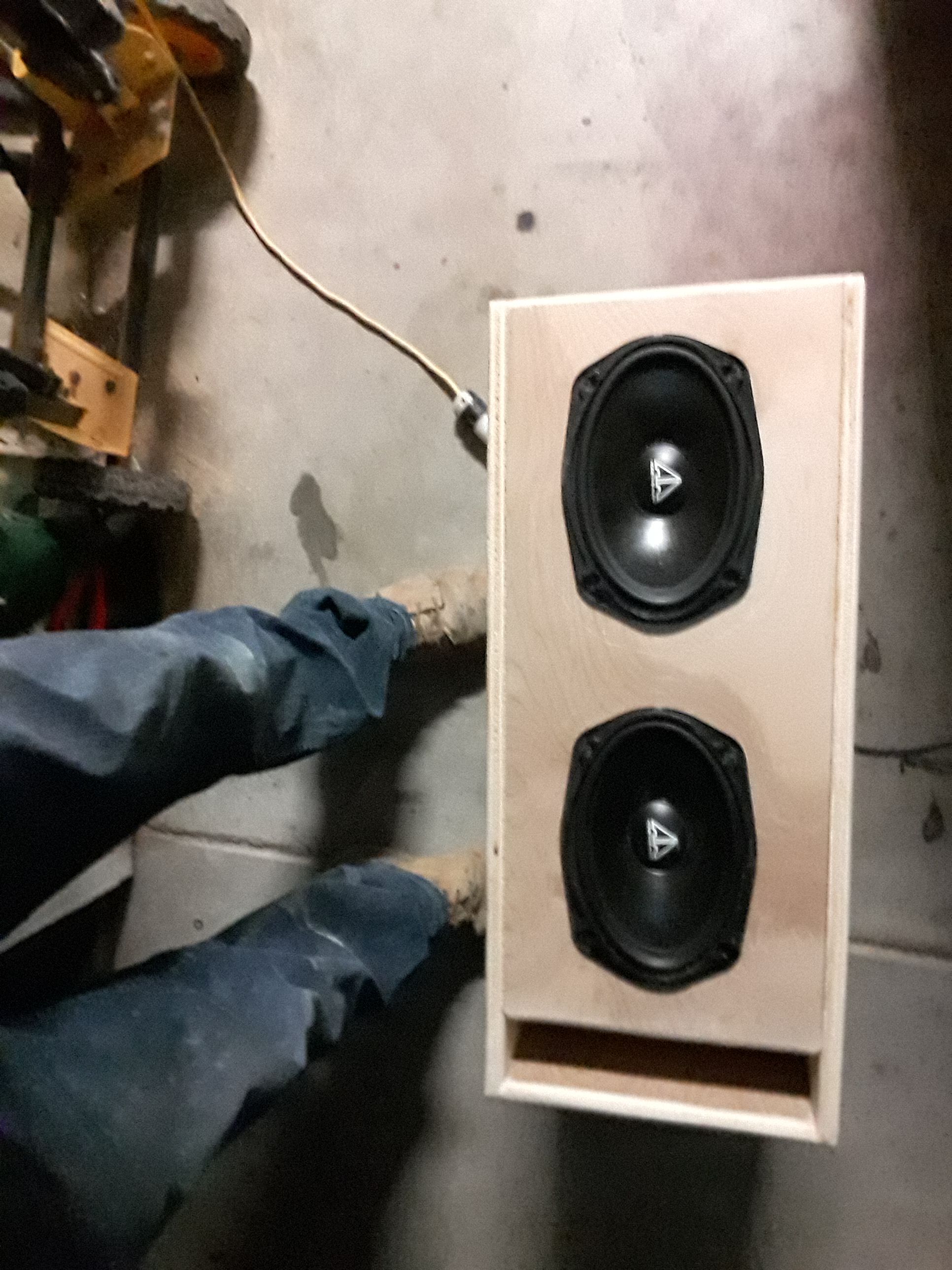 Addictive audio 6x9 subwoofers and amp for Sale in Winton, CA OfferUp