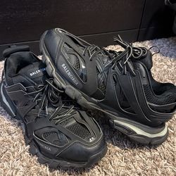 LED Balenciaga Track