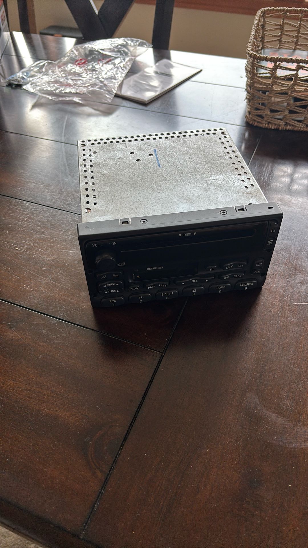 1999 Ford F250 Super Duty Lariat Stereo