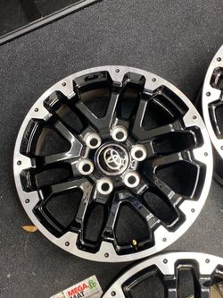 2022+ OEM Toyota Tundra Wheels + Spare