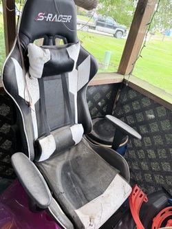S RACER GAMING CHAIR