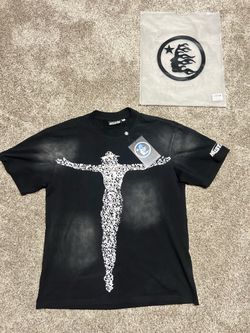 Hellstar Black and Pink Sports Graphic Tee